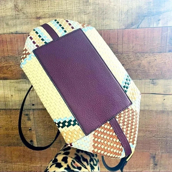 NWOT Tory Burch Half-moon Woven Leather Satchel In New Ivory - Picture 15 of 15